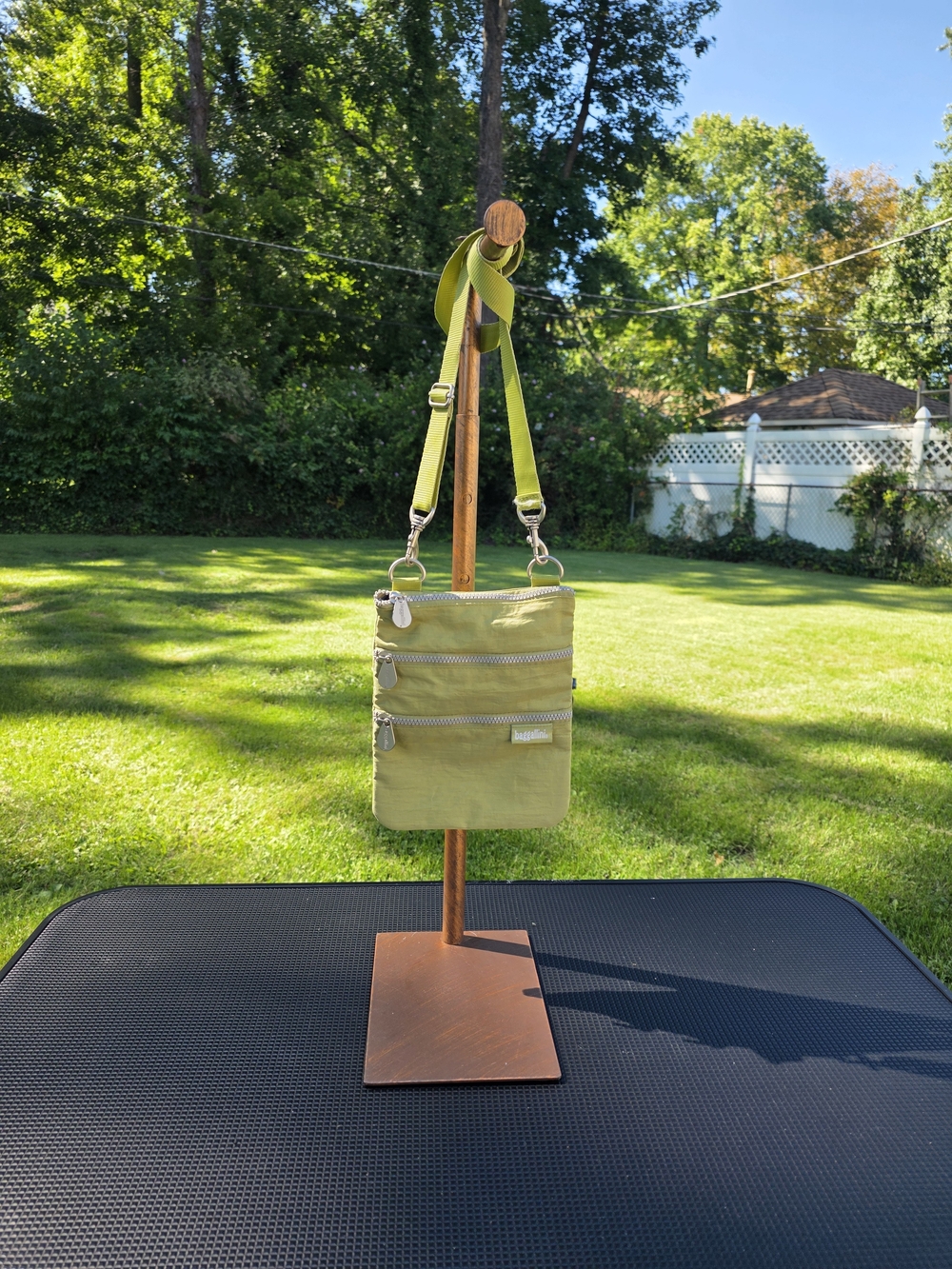 Baggallini Lightweight Crossbody Bag